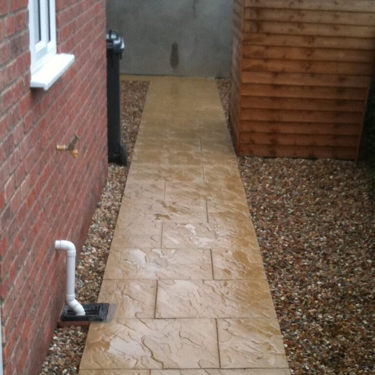 Patios and slabbing Groundwork Cambridge Mead Construction